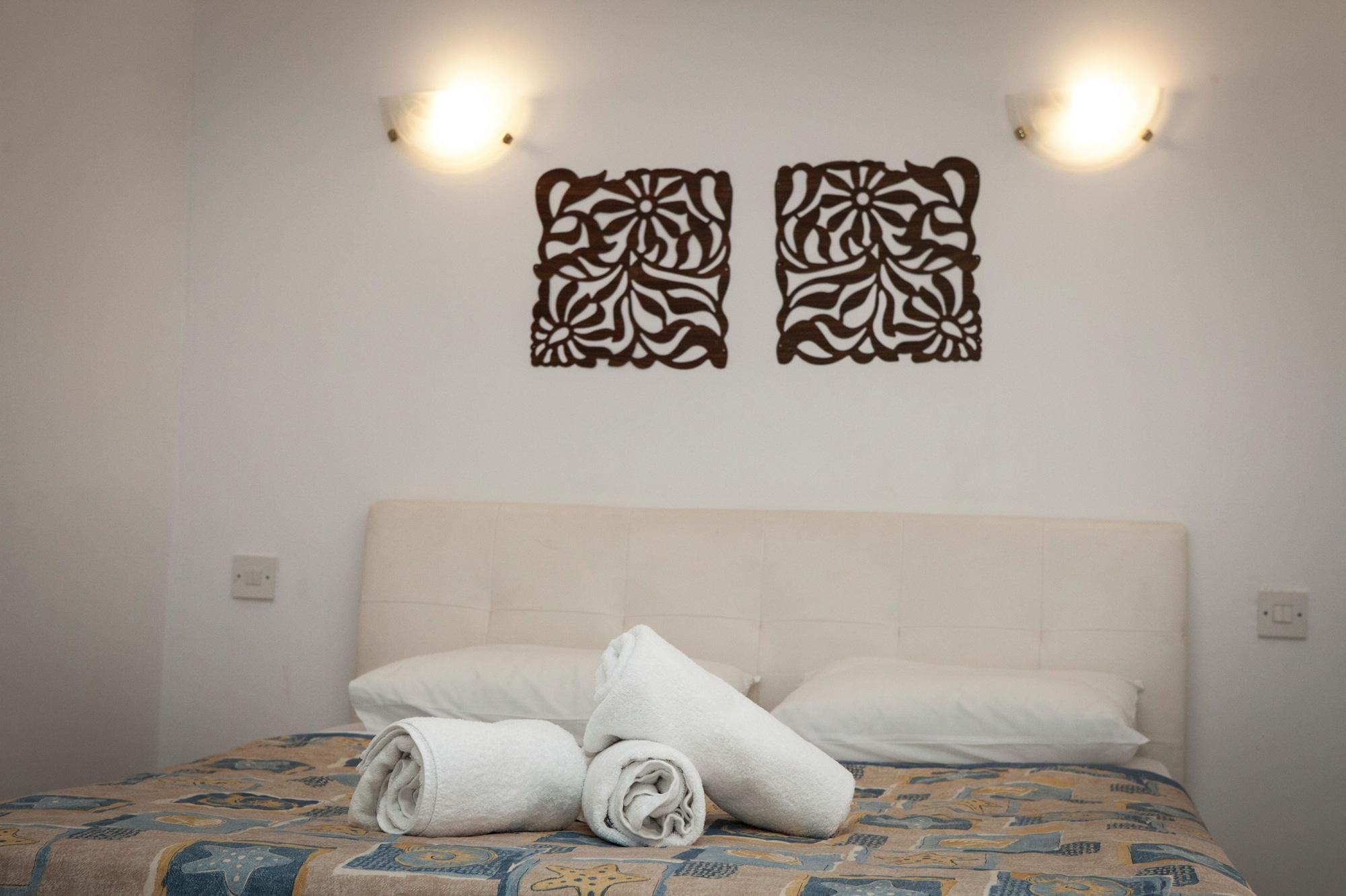 Alecos Hotel Apartments Paphos Exterior foto