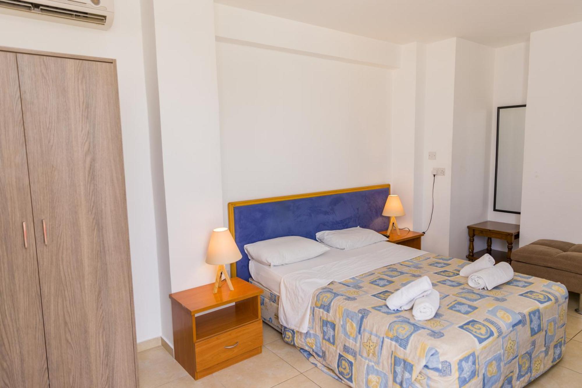 Alecos Hotel Apartments Paphos Exterior foto